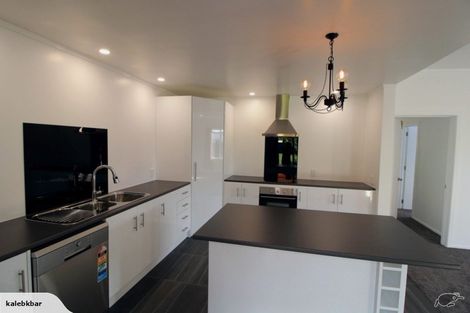 Photo of property in 293 Kahutia Street, Gisborne, 4010