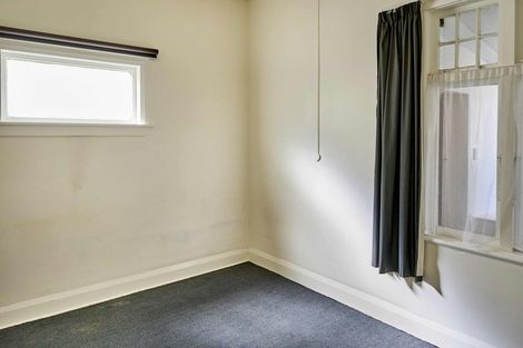 Photo of property in 4 Prince Street, Mount Victoria, Wellington, 6011