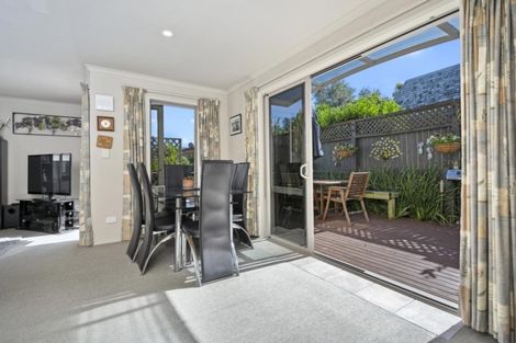 Photo of property in 46e Percy Road, Papamoa Beach, Papamoa, 3118