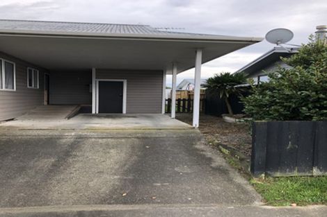 Photo of property in 67 Benmore Avenue, Cloverlea, Palmerston North, 4412