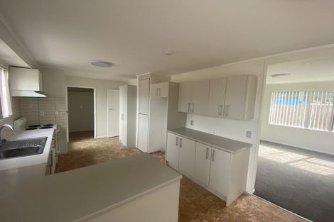Photo of property in 8a Quintal Place, Papatoetoe, Auckland, 2025