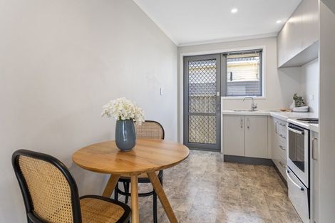 Photo of property in 2/159 Edgeware Road, Edgeware, Christchurch, 8013