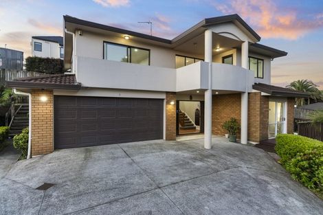 Photo of property in 7 Chieftain Rise, Goodwood Heights, Auckland, 2105