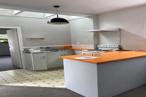 Photo of property in 53 Hawker Street, Mount Victoria, Wellington, 6011