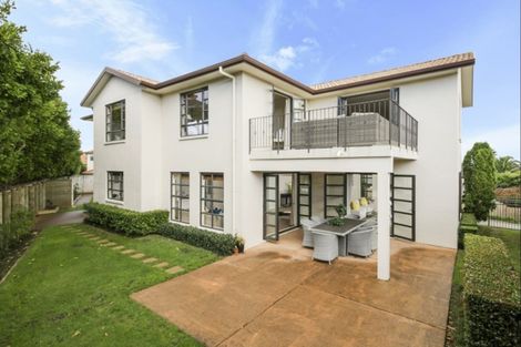 Photo of property in 33 Point View Drive, East Tamaki Heights, Auckland, 2016