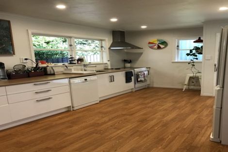 Photo of property in 15 Forglen Place, Tawa, Wellington, 5028