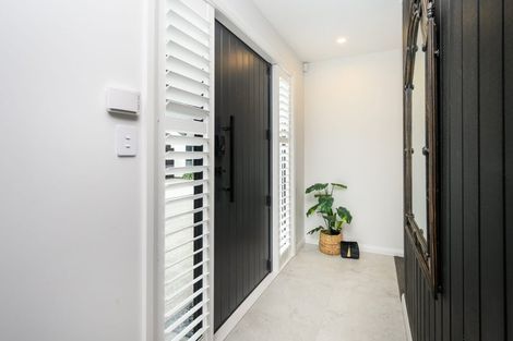 Photo of property in 76 Slacks Road, Awapuni, Palmerston North, 4412