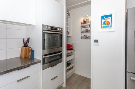 Photo of property in 107 Riverview Road, Whangamata, 3620