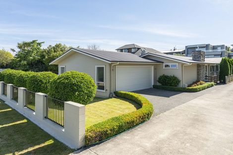 Photo of property in 12 Kurupae Road, Hilltop, Taupo, 3330