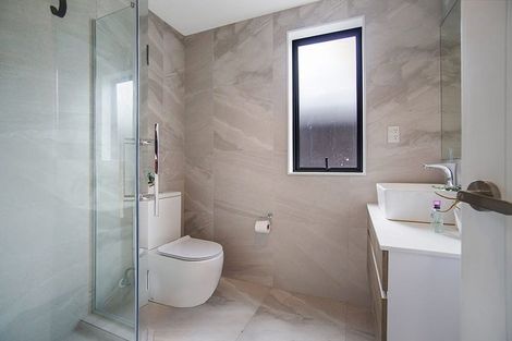 Photo of property in 40 Dignity Street, Papakura, 2110