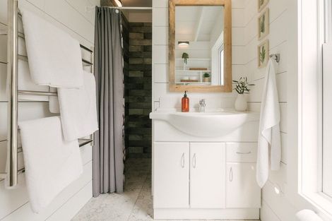 Photo of property in 216 Rowes Road, Hunterville, 4785