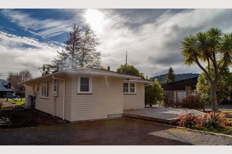 Photo of property in 96 Goldfinch Street, Ohakune, 4625