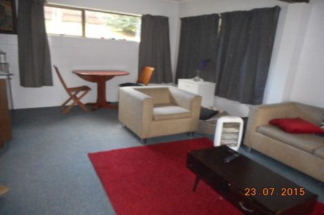 Photo of property in 35 Tauhinu Road, Greenhithe, Auckland, 0632