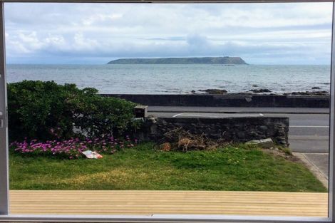 Photo of property in 16 Sunset Parade, Plimmerton, Porirua, 5026