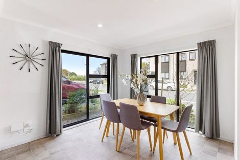 Photo of property in 11 Haroto Street, Manukau, Auckland, 2104