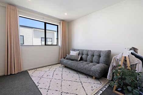 Photo of property in 27b Westgate Drive, Westgate, Auckland, 0614