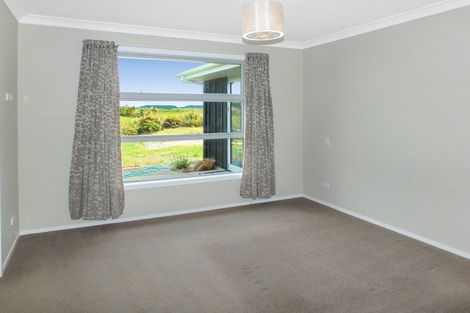 Photo of property in 90 Bergin Road, Foxton, 4814