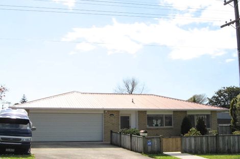 Photo of property in 1/122 Clawton Street, Westown, New Plymouth, 4310