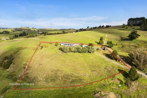 Photo of property in 33 Johnson Road, Hukerenui, Hikurangi, 0182