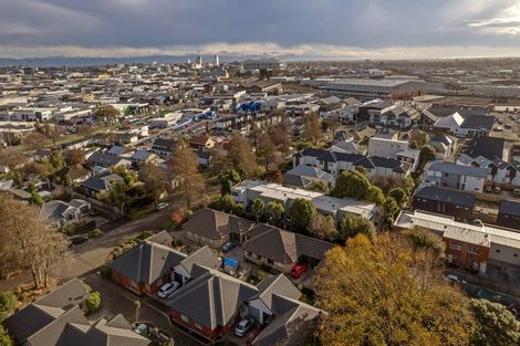 Photo of property in 16c Defoe Place, Waltham, Christchurch, 8023