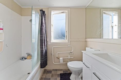 Photo of property in 1/21 Newcastle Street, Phillipstown, Christchurch, 8011