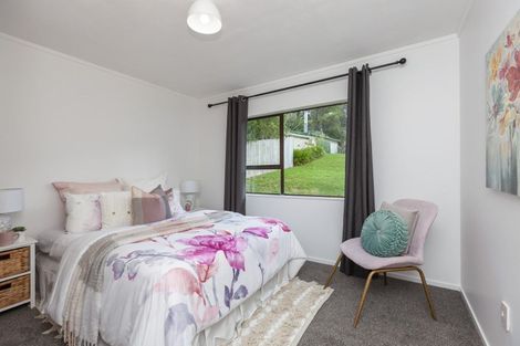 Photo of property in 13 Forest Road, Raumati South, Paraparaumu, 5032