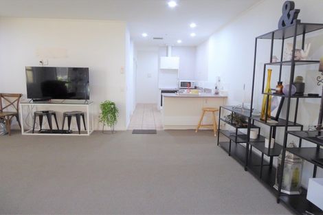Photo of property in Maddison Apartments, 1/6f Queen Street, Palmerston North, 4410