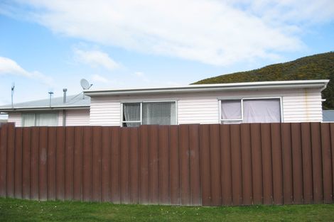 Photo of property in 1 Orewa Grove, Wainuiomata, Lower Hutt, 5014