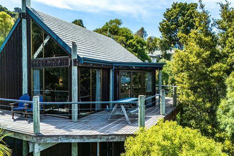 Photo of property in 69 Woodills Road, Akaroa, 7520