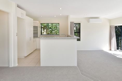Photo of property in 17a Duncansby Road, Stanmore Bay, Whangaparaoa, 0932