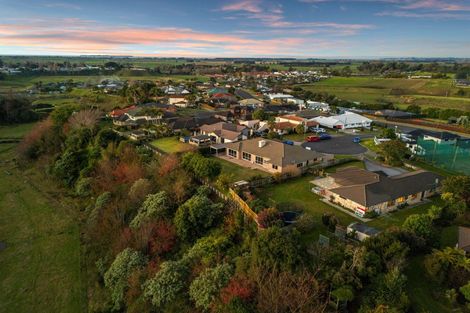 Photo of property in 7 Donelle Place, Te Puke, 3119