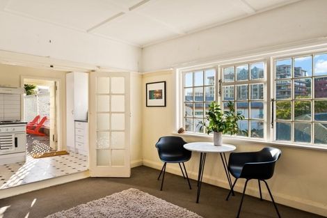 Photo of property in 22a Clifton Terrace, Kelburn, Wellington, 6012