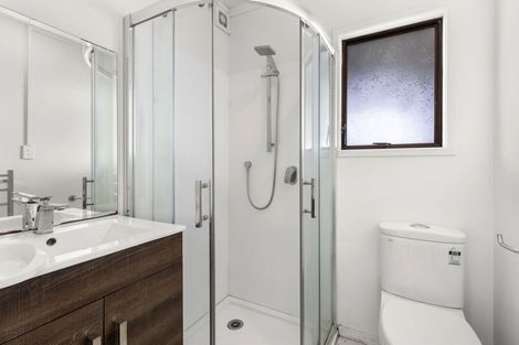 Photo of property in 81 College Road, Northcote, Auckland, 0627