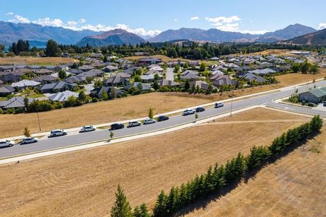 Photo of property in 22 Avalon Station Drive, Wanaka, 9305