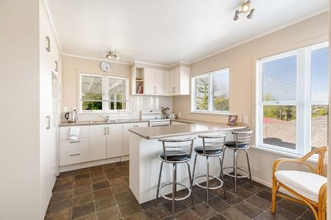 Photo of property in 46 Woodford Avenue, Henderson, Auckland, 0610