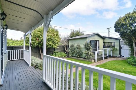 Photo of property in 98 Hargood Street, Woolston, Christchurch, 8062