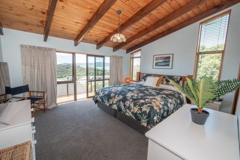 Photo of property in 21 Cable Bay Block Road, Cable Bay, 0420