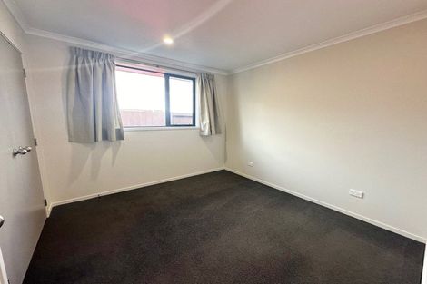 Photo of property in 212 Saint James Drive, Huntington, Hamilton, 3210