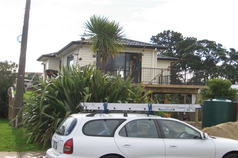 Photo of property in 11 Barrier View Road, Leigh, 0985