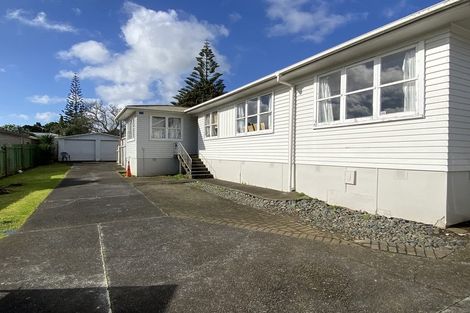 Photo of property in 25 Romney Place, Manurewa, Auckland, 2102
