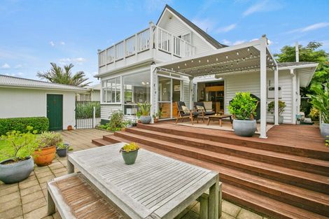 Photo of property in 348 Saint Aubyn Street, Moturoa, New Plymouth, 4310