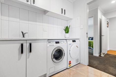 Photo of property in 9 Betty May Drive, Pyes Pa, Tauranga, 3173