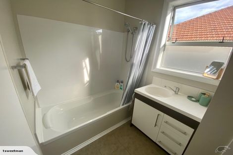 Photo of property in 15 Bernard Street, Avenues, Whangarei, 0110