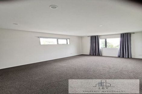 Photo of property in 98 Cardiff Road, Pakuranga, Auckland, 2010
