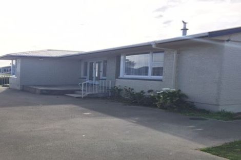 Photo of property in 80 Bickerton Street, Wainoni, Christchurch, 8061