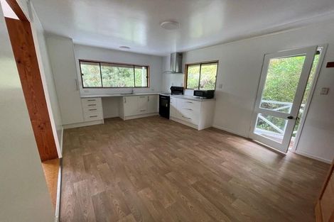 Photo of property in 14 Channel View Road, Campbells Bay, Auckland, 0630