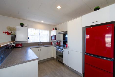 Photo of property in 3/909 Clive Street, Akina, Hastings, 4122