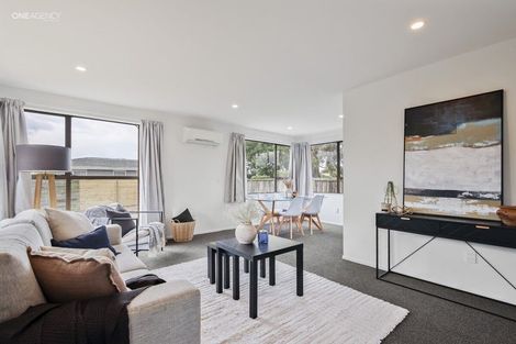 Photo of property in 11 Channel Place, Aranui, Christchurch, 8061