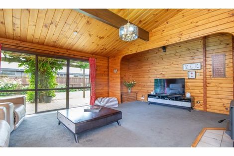 Photo of property in 40 Shenley Drive, Belfast, Christchurch, 8051