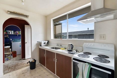 Photo of property in 2 Paisley Street, Kew, Invercargill, 9812